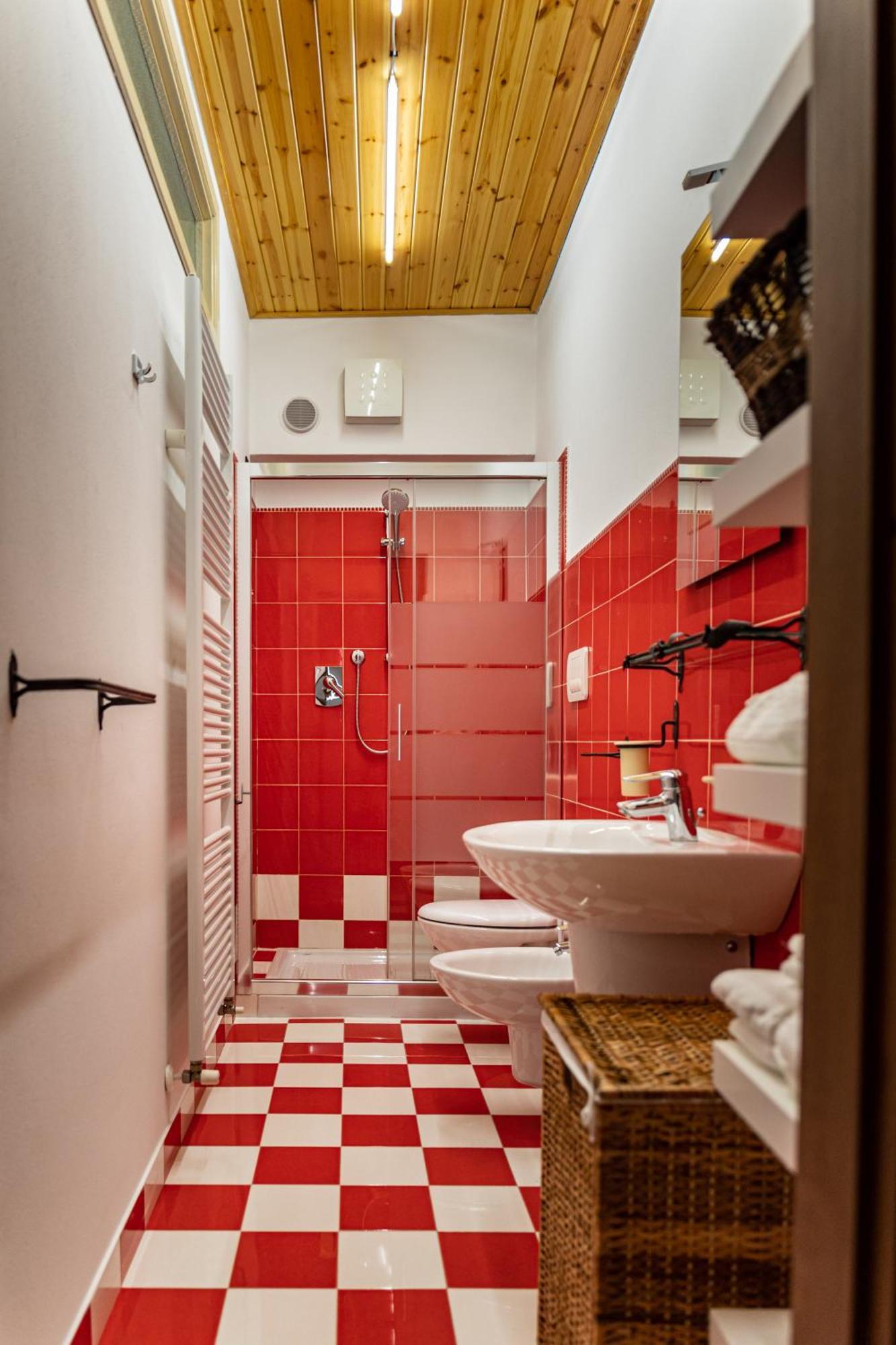 Magico Loft Nel Centro Storico Apartment Toscolano Maderno Exterior foto